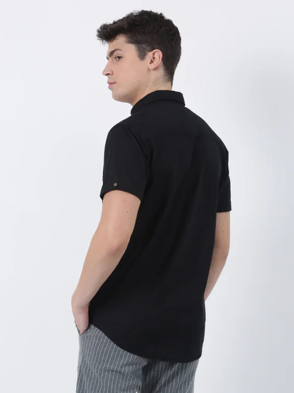 men's Black Solid Short Sleeve Casual Shirt